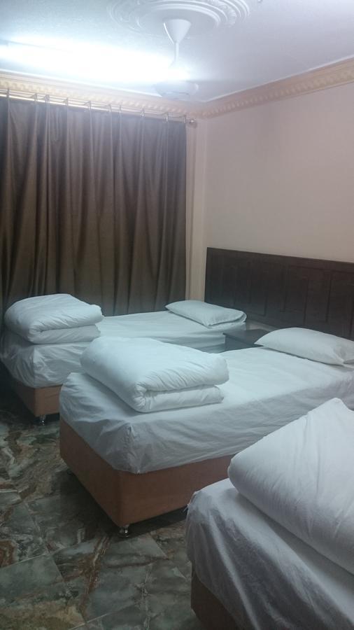 Sea Beach Hotel Акаба Экстерьер фото