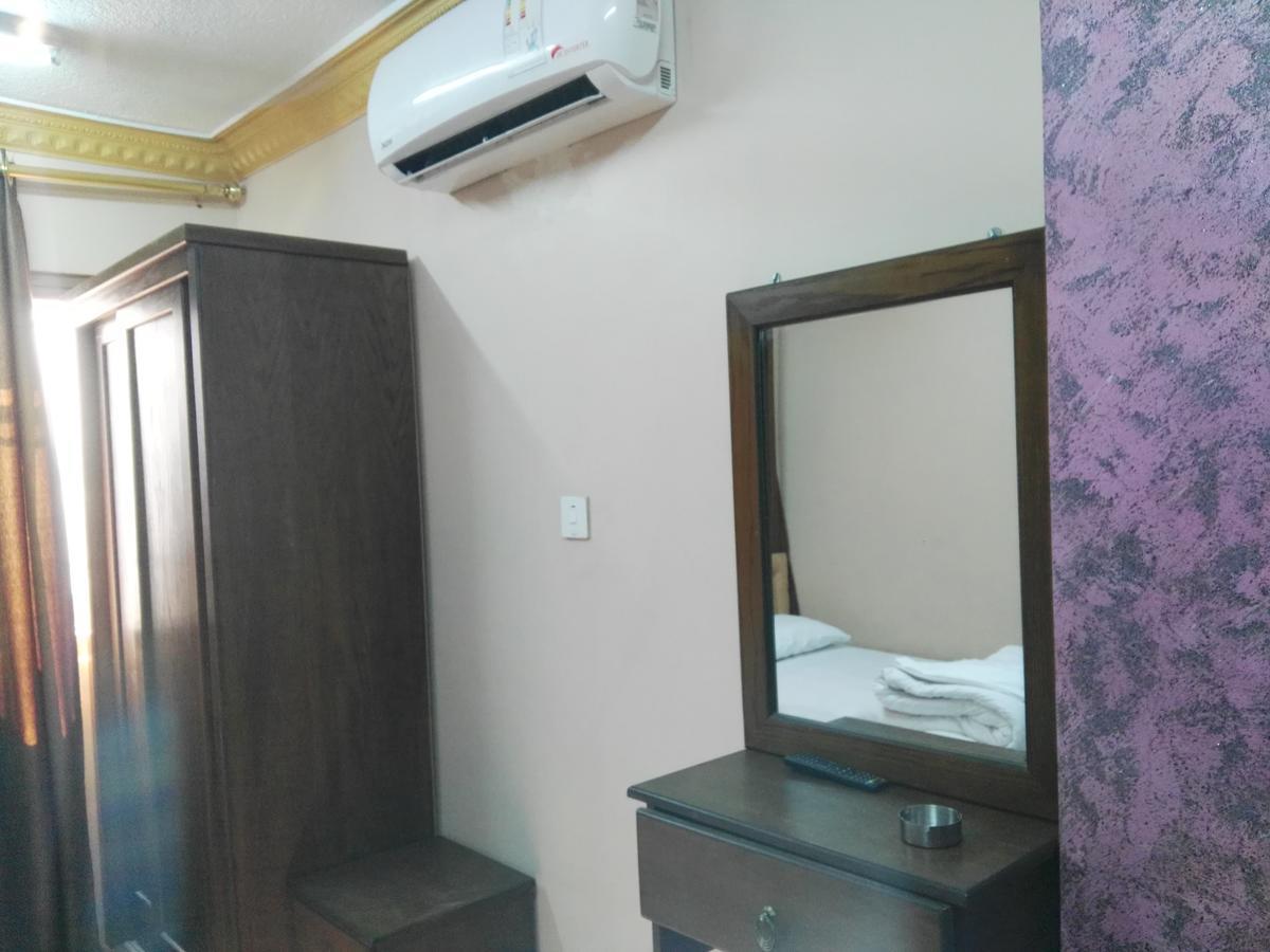 Sea Beach Hotel Акаба Экстерьер фото