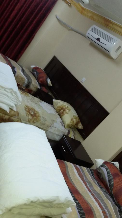 Sea Beach Hotel Акаба Экстерьер фото
