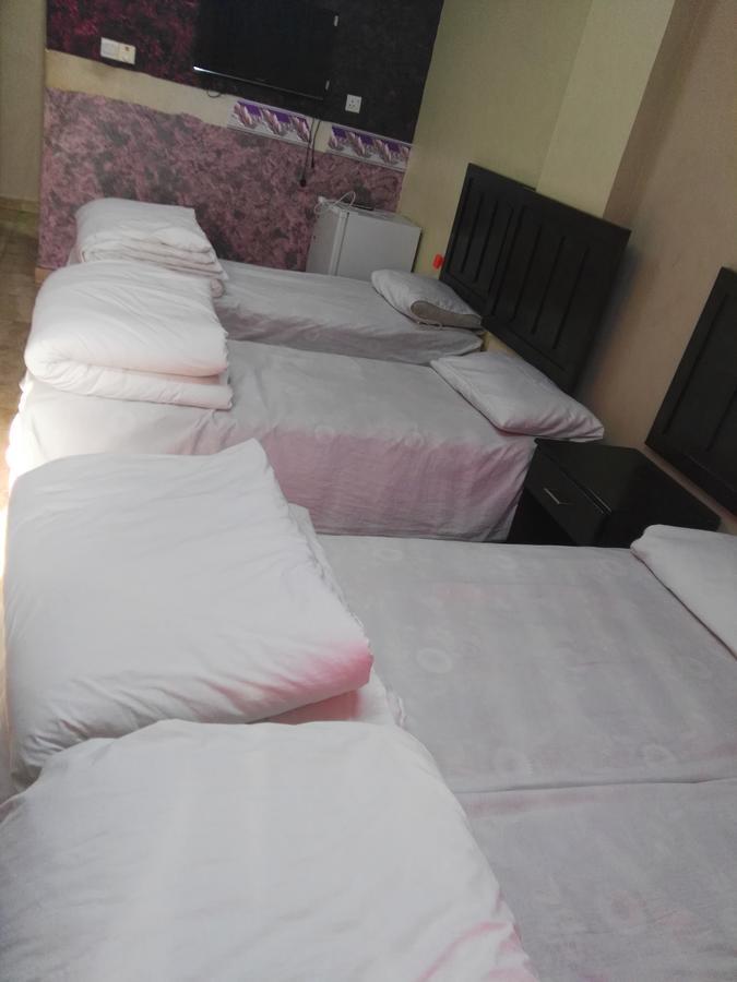 Sea Beach Hotel Акаба Экстерьер фото