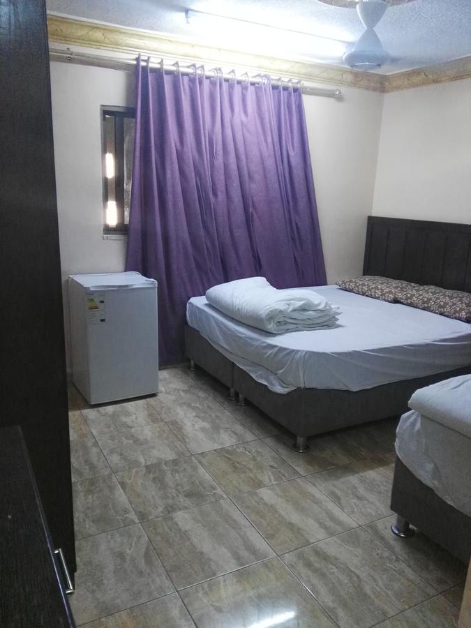 Sea Beach Hotel Акаба Экстерьер фото