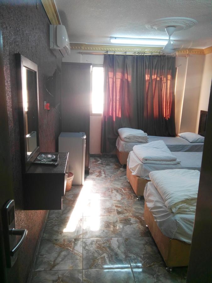 Sea Beach Hotel Акаба Экстерьер фото