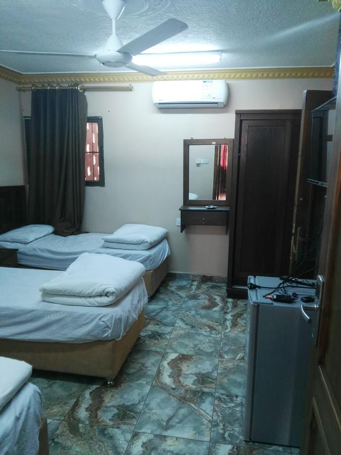 Sea Beach Hotel Акаба Экстерьер фото